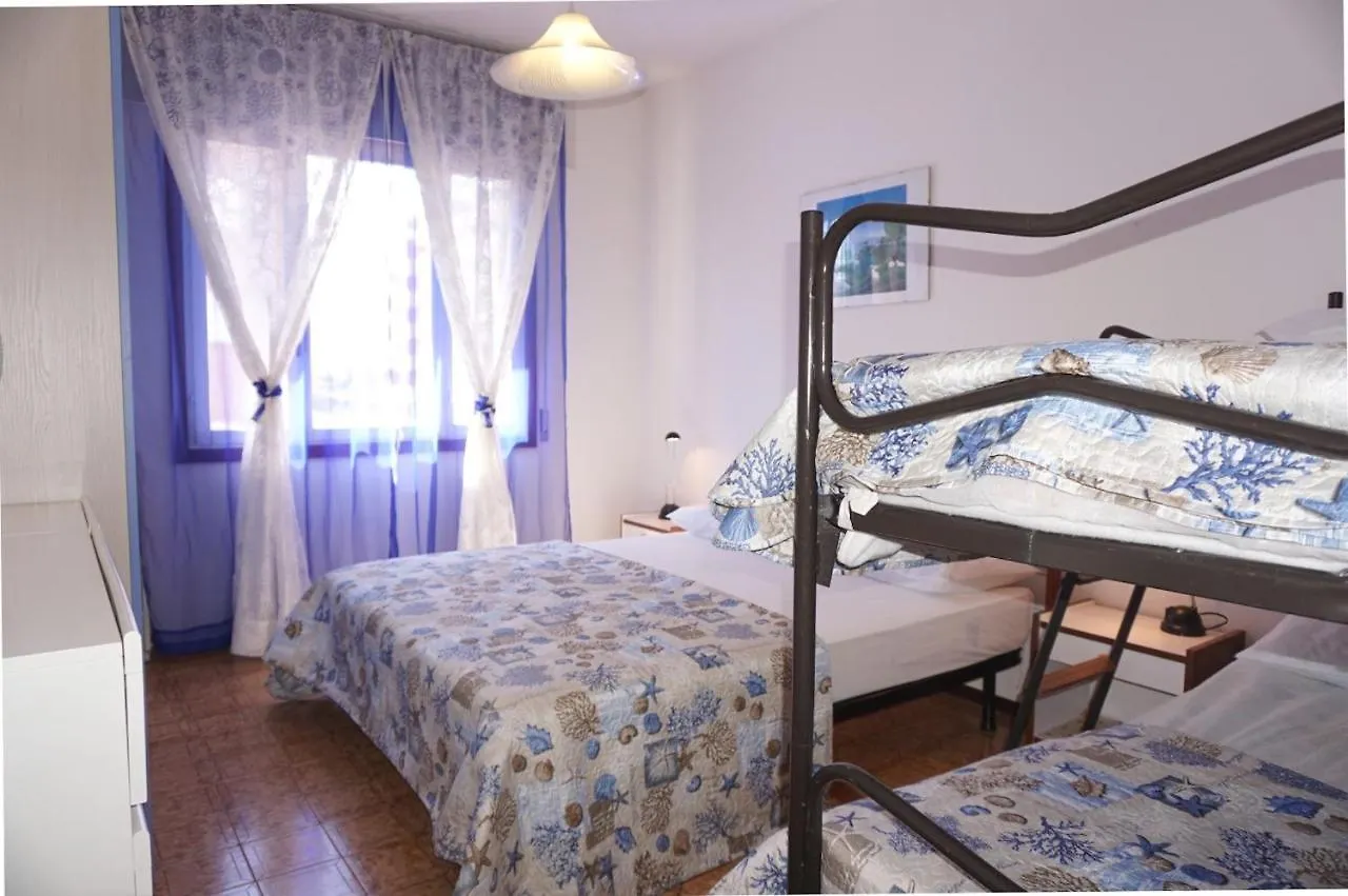 Apartment Beachside Flat With Shared Pool Porto Santa Margherita di Caorle